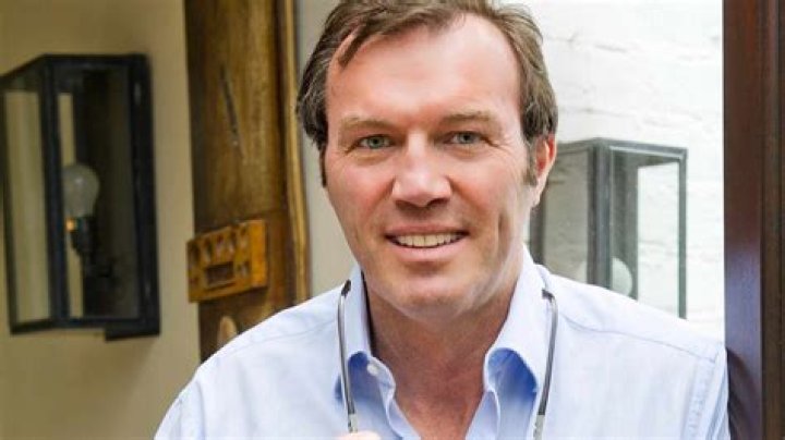 Andrew Morton Height, Weight, Net Worth, Age, Birthday, Wikipedia, Who, Instagram, Biography