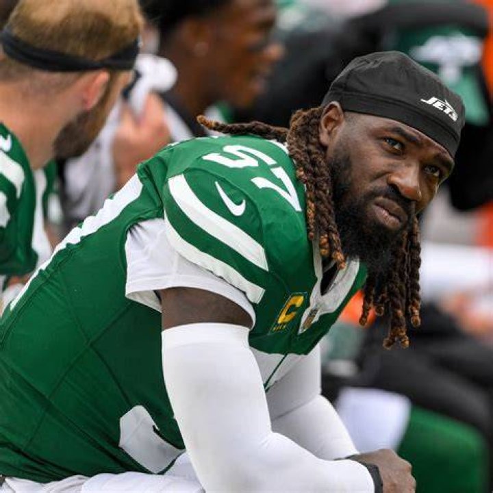 C.J Mosley Height, Weight, Net Worth, Age, Birthday, Wikipedia, Who, Instagram, Biography