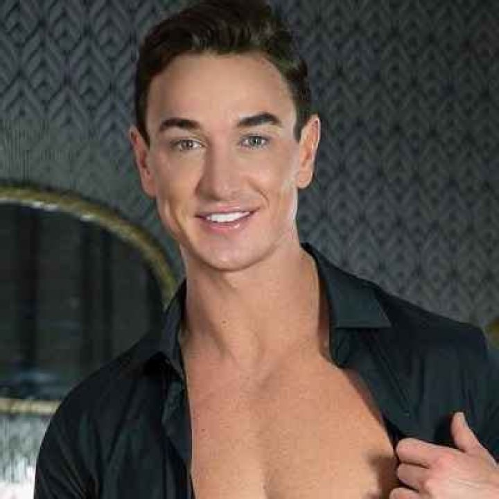 Cade Maddox Height, Weight, Net Worth, Age, Birthday, Wikipedia, Who, Nationality, Biography