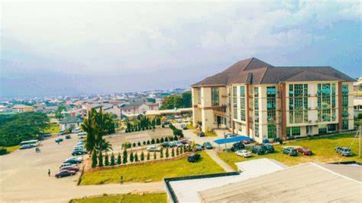 
Ex BBN HouseMate, Chomzy Signs Out From Her University, IMSU 