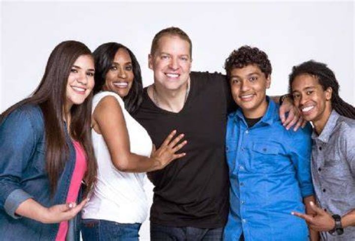
Gary Owen Wife Kenya and Kids 