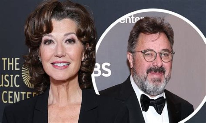 
Is Amy Grant Married? Know Amy Grant Husband, Age, Net Worth, And Bio 