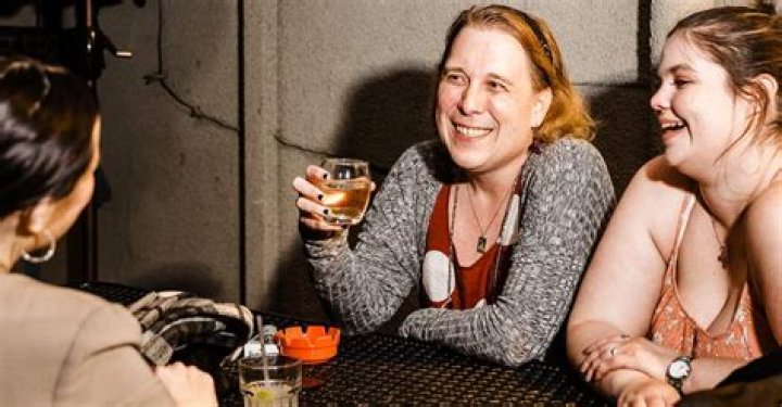 
Is Amy Schneider Married to Wife or Dating a Girlfriend? 