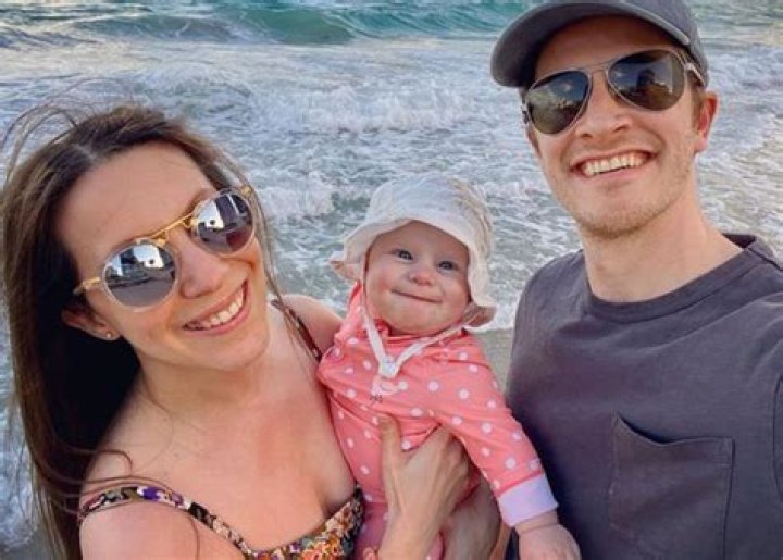 Is David Pakman Married To A Girlfriend? Daughter And Net Worth 2022 Revealed