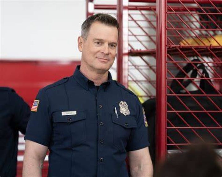 
Is Peter Krause Leaving 911? Everything About Peter Krause From 9-1-1 