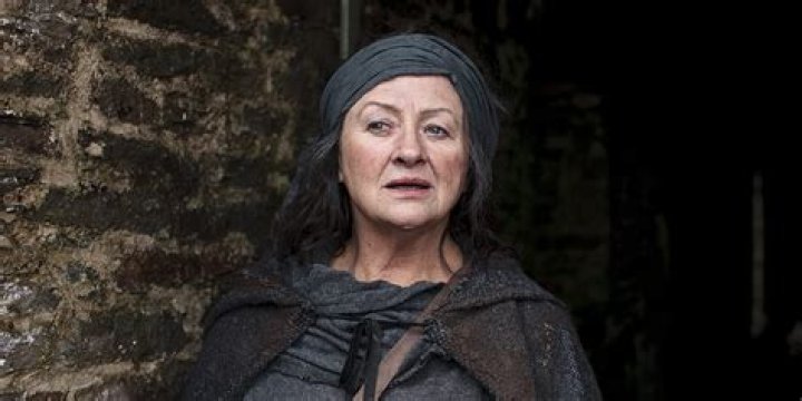
Is Sorcha Cusack Related to Joan Cusack? Siblings, Biography 