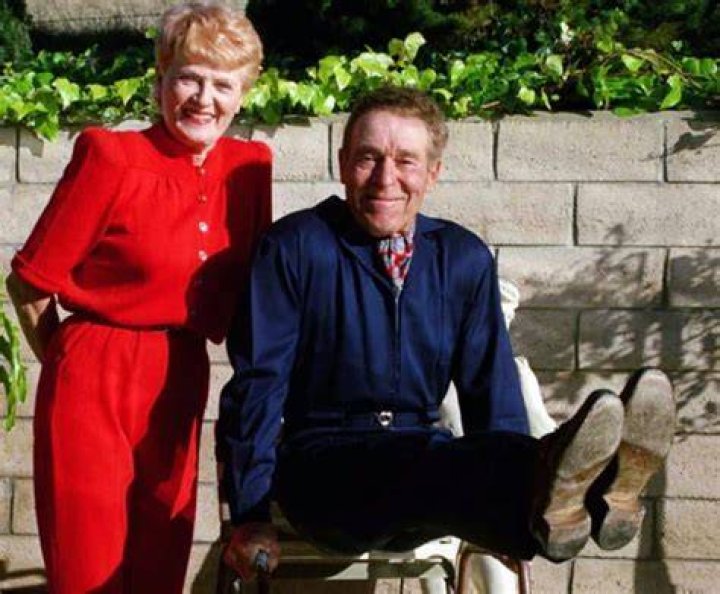 Jack LaLanne is Married to Wife: Elaine Doyle LaLanne. Kids.