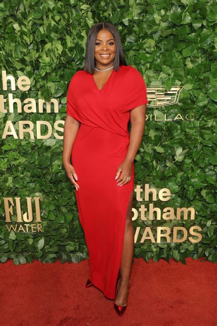 Janelle Brown Height, Weight, Net Worth, Age, Birthday, Wikipedia, Who, Nationality, Biography