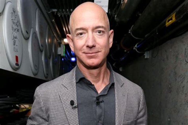 
Jeff Bezos Is ‘Looking Into Buying’ Washington Commanders: Source 