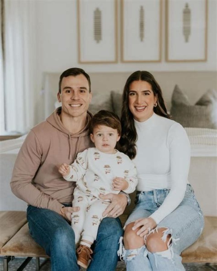
Jessica Giselle Height, Age, Husband, Biography, Wiki, Net Worth 