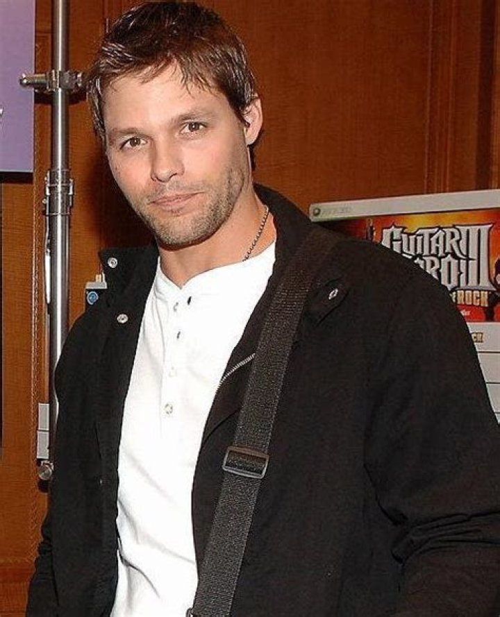 Justin Bruening Height, Weight, Net Worth, Age, Birthday, Wikipedia, Who, Nationality, Biography