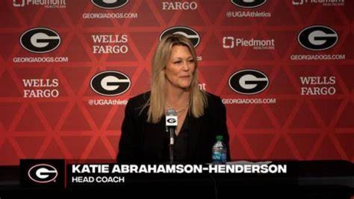 Katie Abrahamson-Henderson Height, Weight, Net Worth, Age, Birthday, Wikipedia, Who, Instagram, Biography