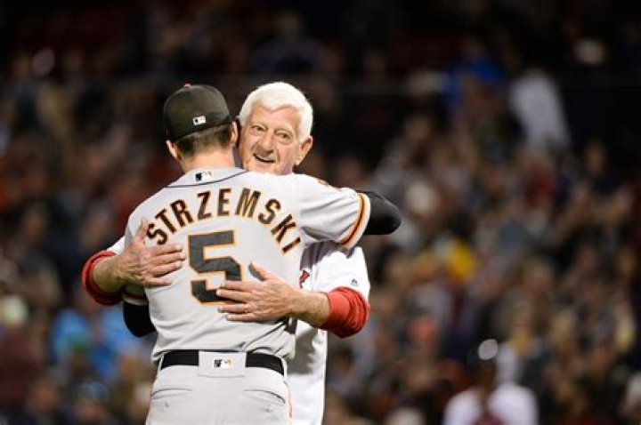 Mike Yastrzemski Height, Weight, Net Worth, Age, Birthday, Wikipedia, Who, Nationality, Biography