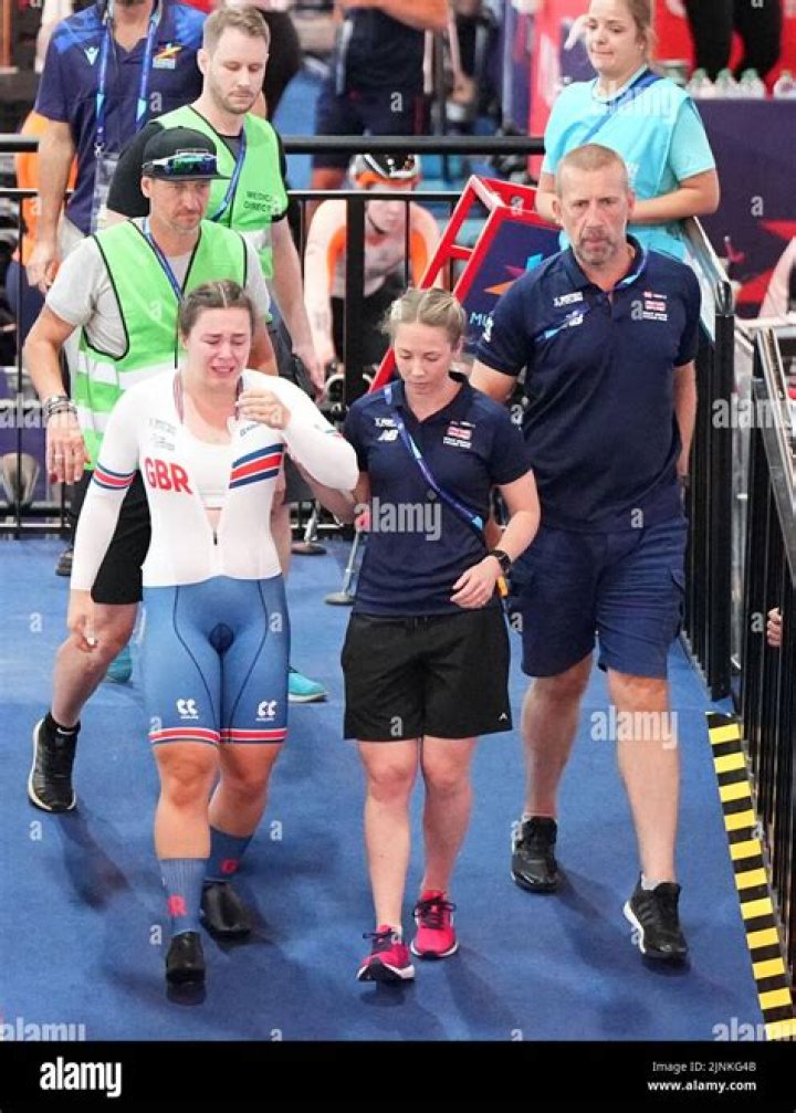 
Nigel Capewell: Who Is He? Cycling Champion Sophie Capewell Honors Late Father with Medal 