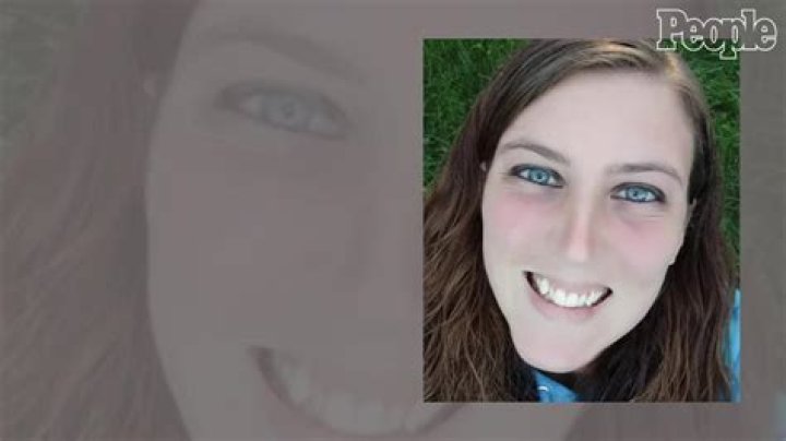 
Ohio Mom Led Daughter, Others to Believe Girl Had a Terminal Illness. But It Was All a Lie 