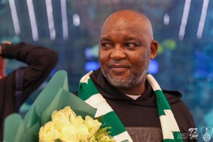 
Pitso Mosimane Height, Weight, Net Worth, Age, Birthday, Wikipedia, Who, Nationality, Biography 