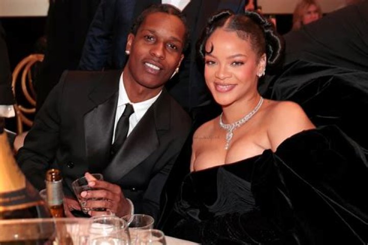 
Rihanna Shines Bright Like All the Diamonds as She Makes Her Golden Globes Debut with A$AP Rocky 
