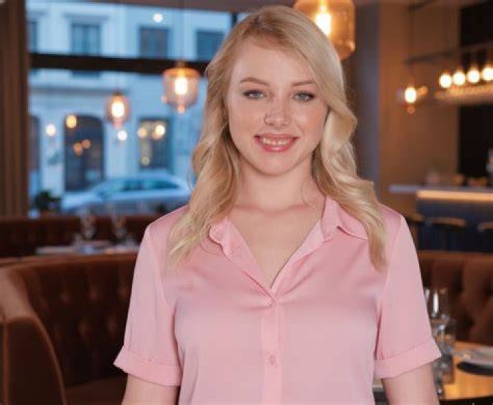 Sammi Kinghorn Height, Weight, Net Worth, Age, Birthday, Wikipedia, Who, Nationality, Biography