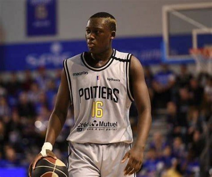 Sekou Doumbouya Height, Weight, Net Worth, Age, Birthday, Wikipedia, Who, Instagram, Biography