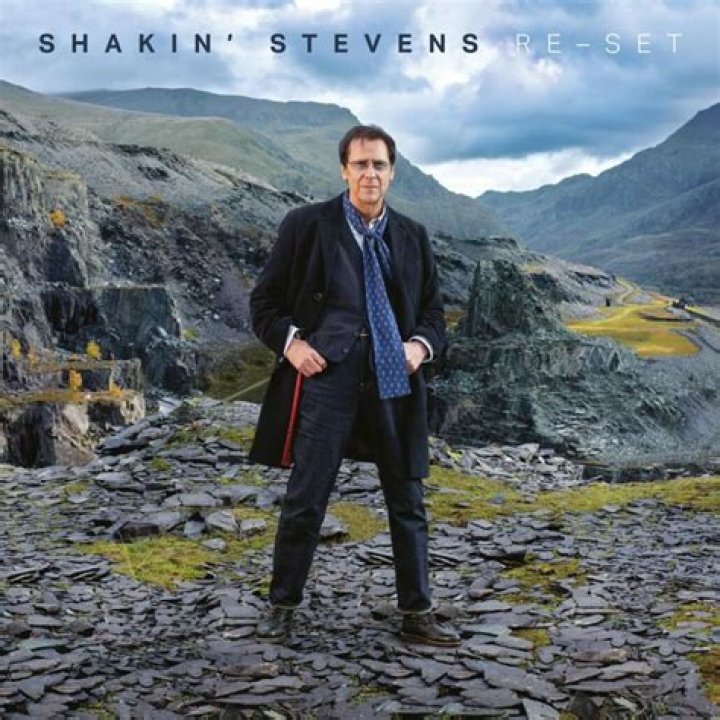 Shakin Stevens Age, Birthday, Wikipedia, Who, Nationality, Biography