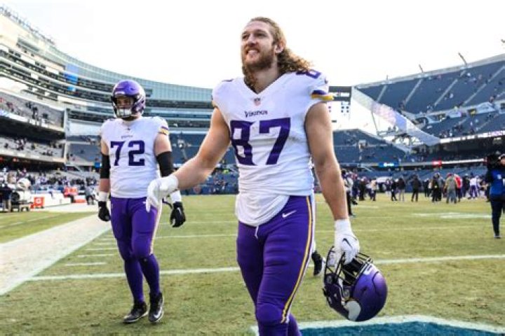 TJ Hockenson Hyde Height, Weight, Net Worth, Age, Birthday, Wikipedia, Who, Instagram, Biography