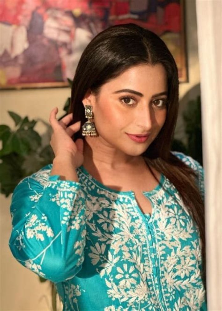 Varsha Sharma Height, Weight, Net Worth, Age, Birthday, Wikipedia, Who, Instagram, Biography