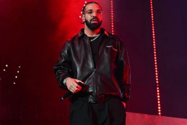 
Veronica Correia, who tossed 36G bra on stage during Drake’s concert, lands Playboy offer 