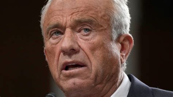 
What Is Wrong With Robert Kennedy Jr Voice? Fans Are Worried About His Health 