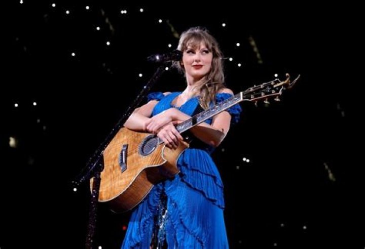 Who is Ashley Leechin? Taylor Swift lookalike escorted out of LA shop after being mistaken for singer