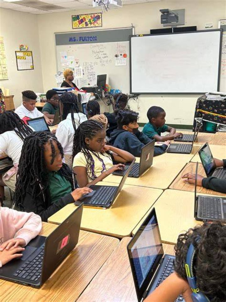 
Who is Joseph Tolliver? Campbell Drive K-8 Center teacher’s charges explored amid misconduct allegations 