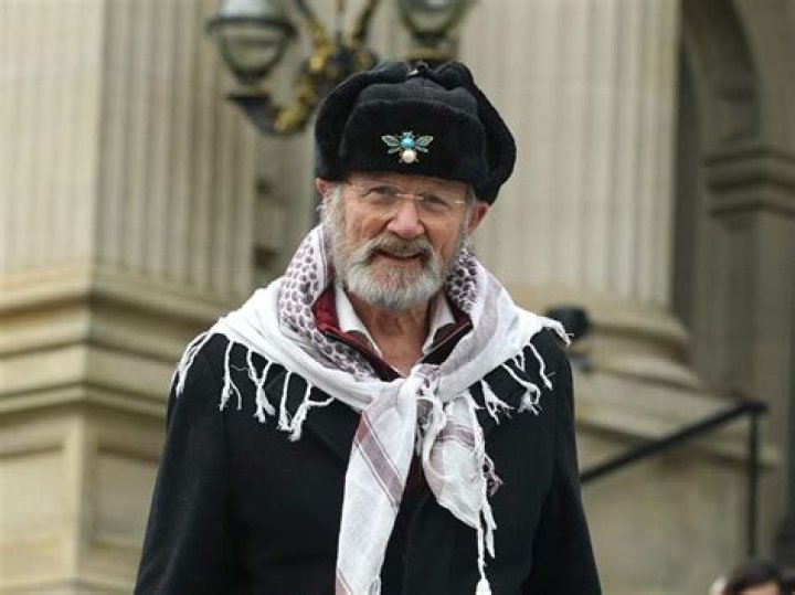 
Who Is Julian Assange’s Father, John Shipton? Wikipedia Bio -In Details 