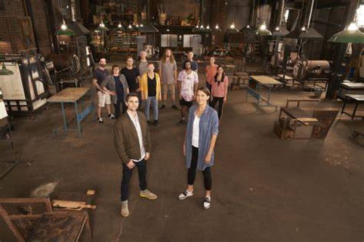 
Who is Rob Stern from Blown Away on Netflix? The glass artisan is prepared to display his skills in Season 3. 