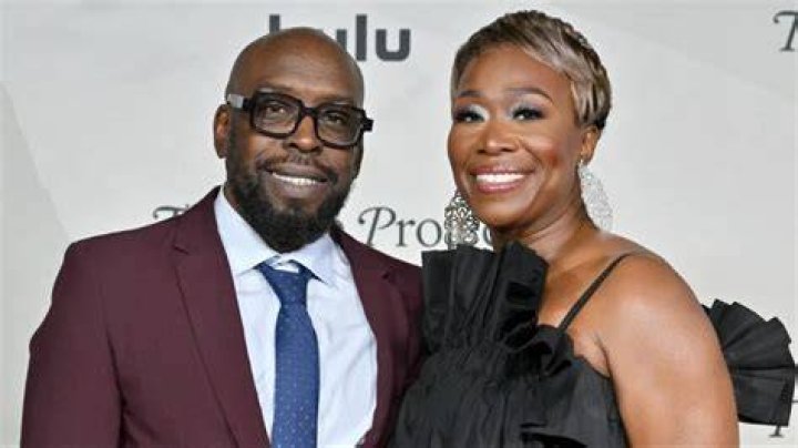 
Who Is Writer Jason Reid? Husband Of Joy Reid And His Net Worth In Detail 