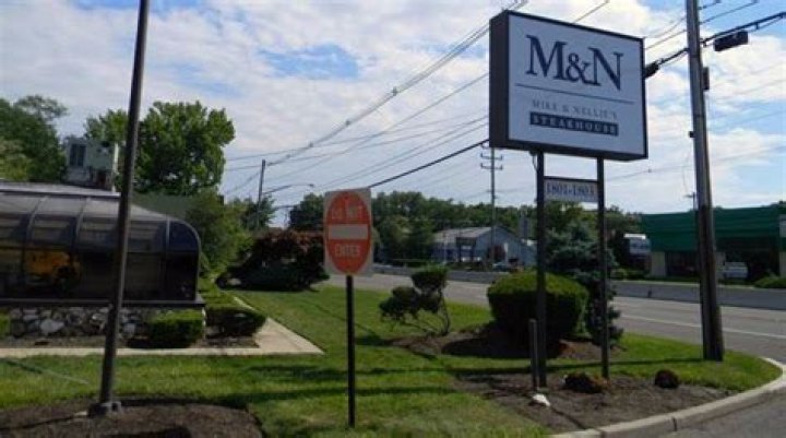 Why did mike and nellie’s steakhouse closed?